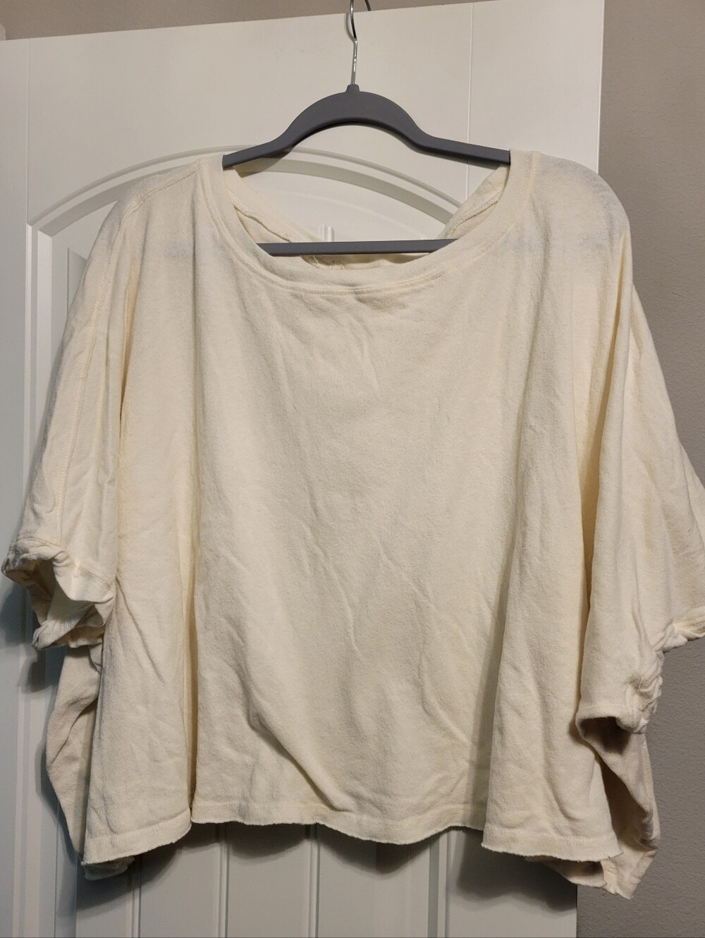 Festi Relaxed Crop Top in Cream